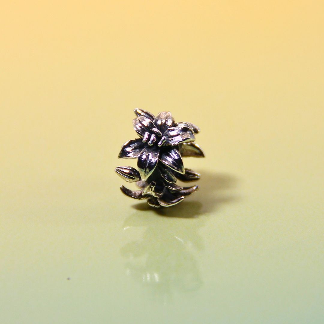 Lily Flower Bead